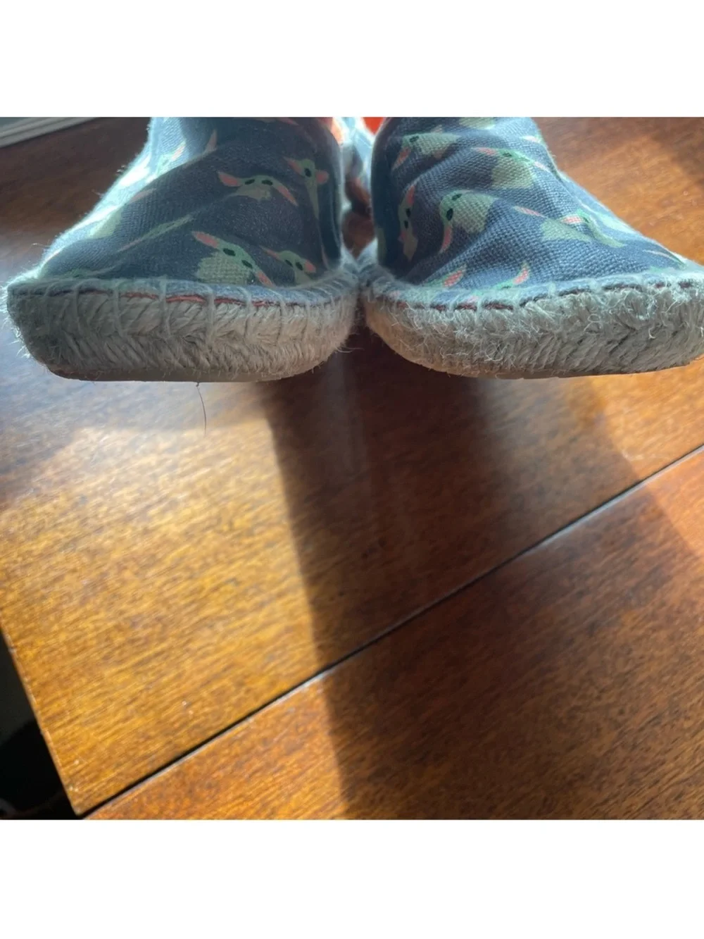 Ubuntu Star Wars The Child Grogu Mandalorian Slip On Espadrilles Womens Size 8.5
